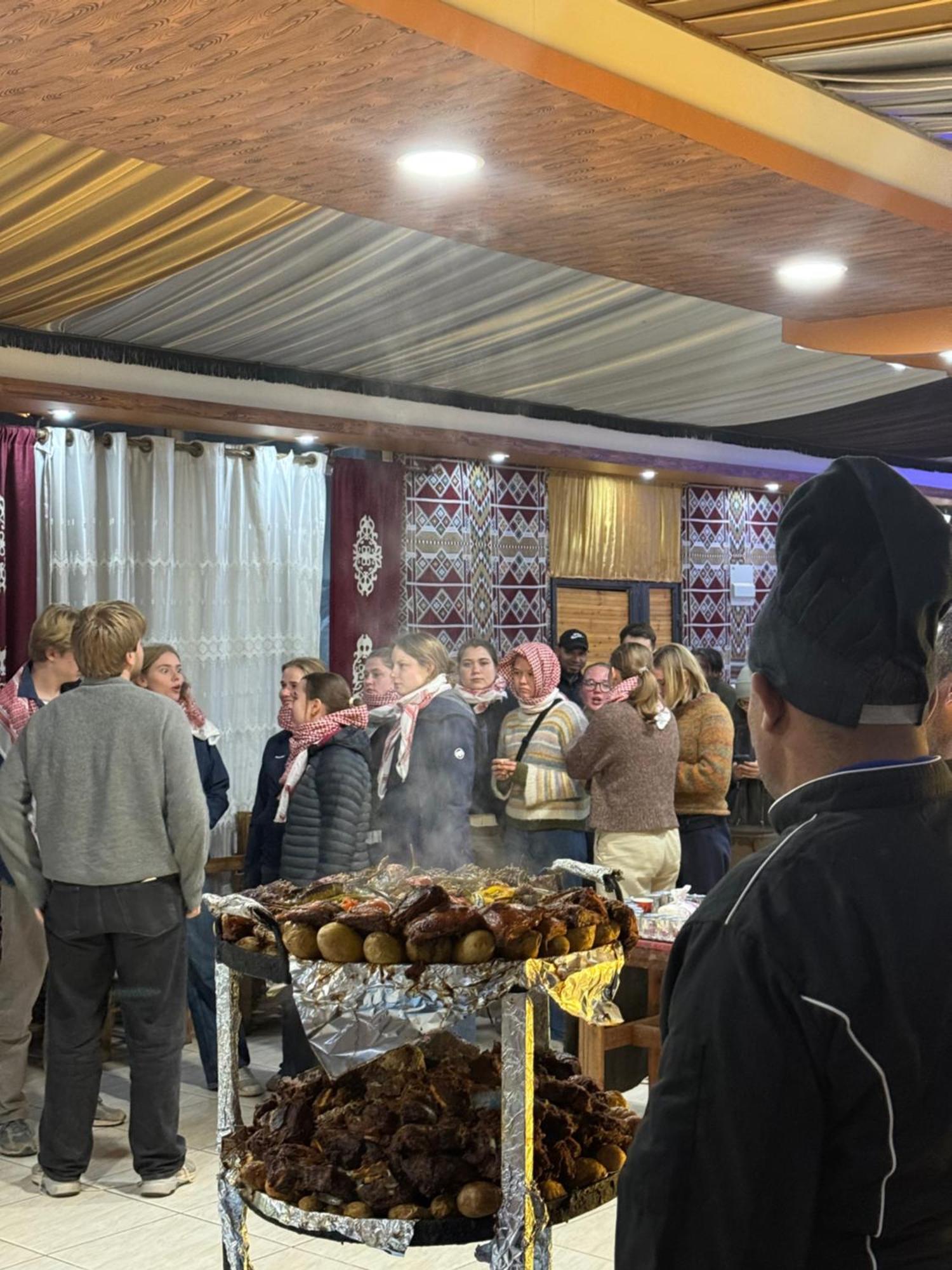 Orbit Camp Ξενοδοχείο Ουάντι Ραμ Εξωτερικό φωτογραφία